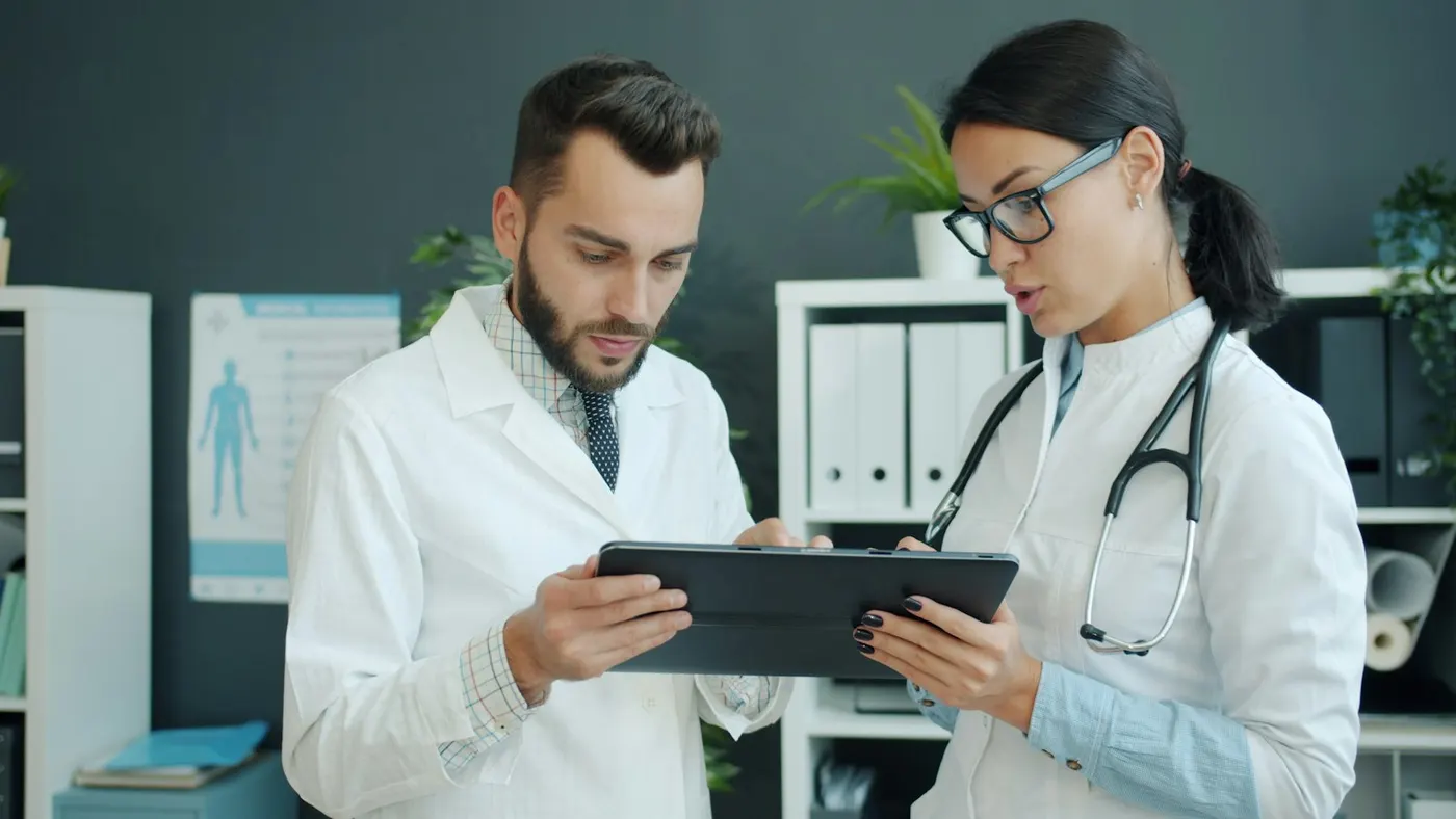 Programare online pe tabletă